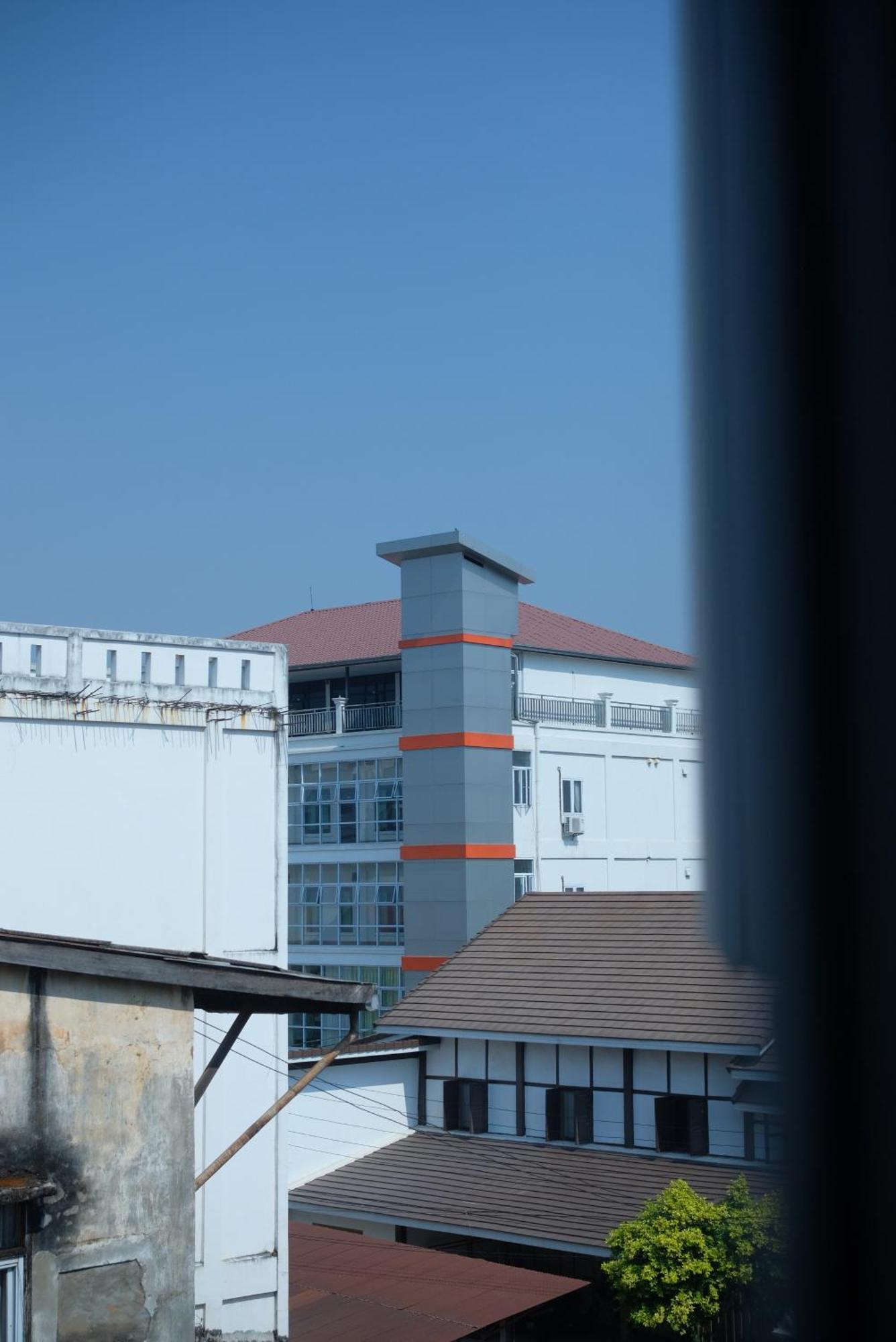 Intouch Guest House Vientiane Exterior foto